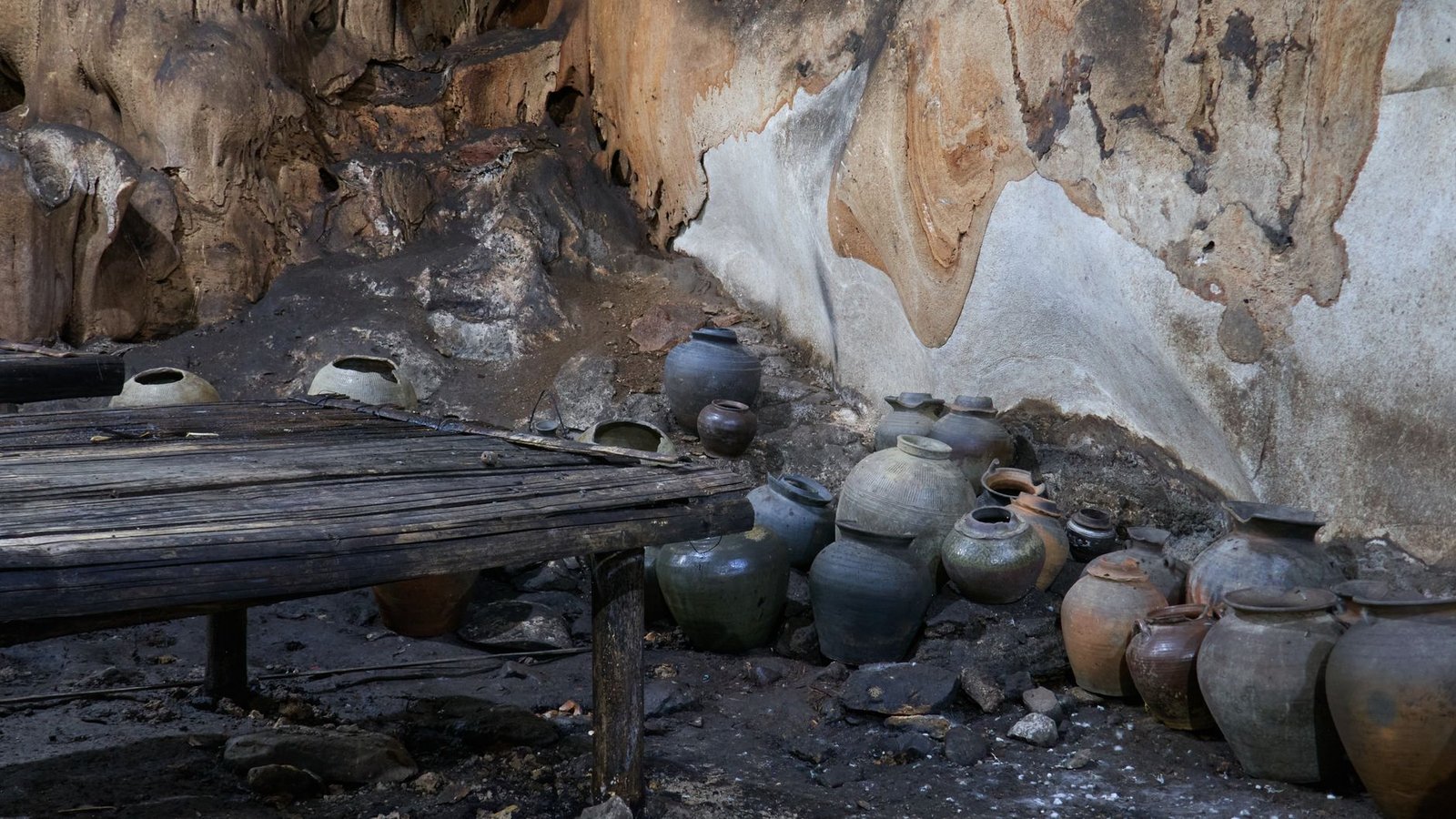 Who Built the Plain of Jars in Laos?